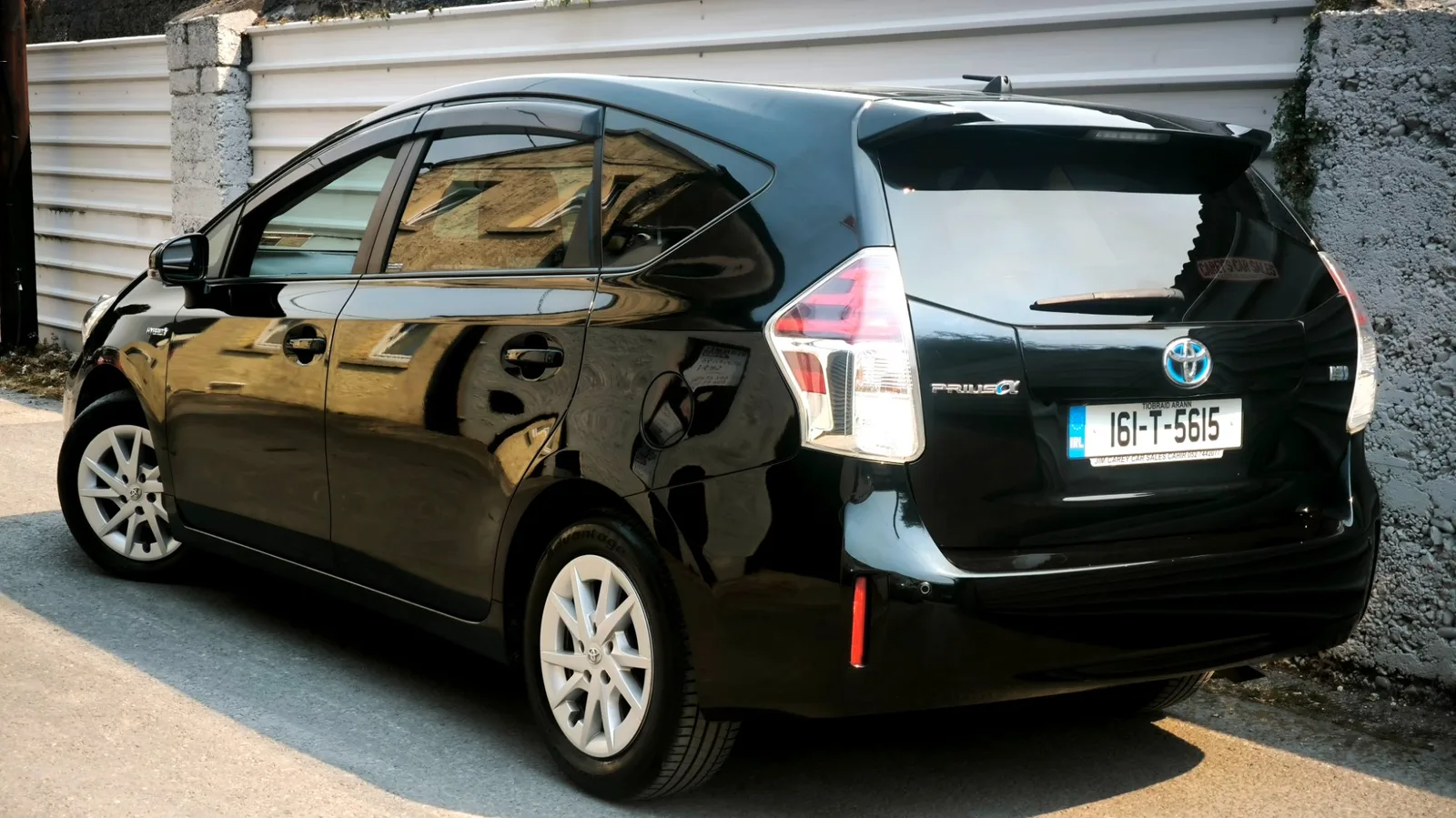 2016 Toyota Prius – photo 2