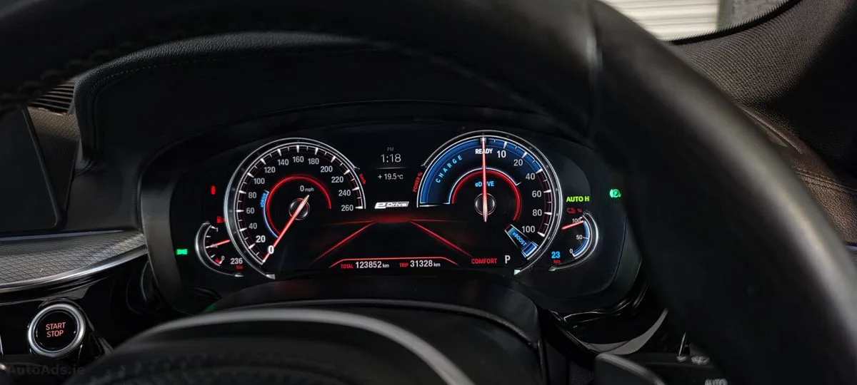 2018 BMW 5-Series – photo 19