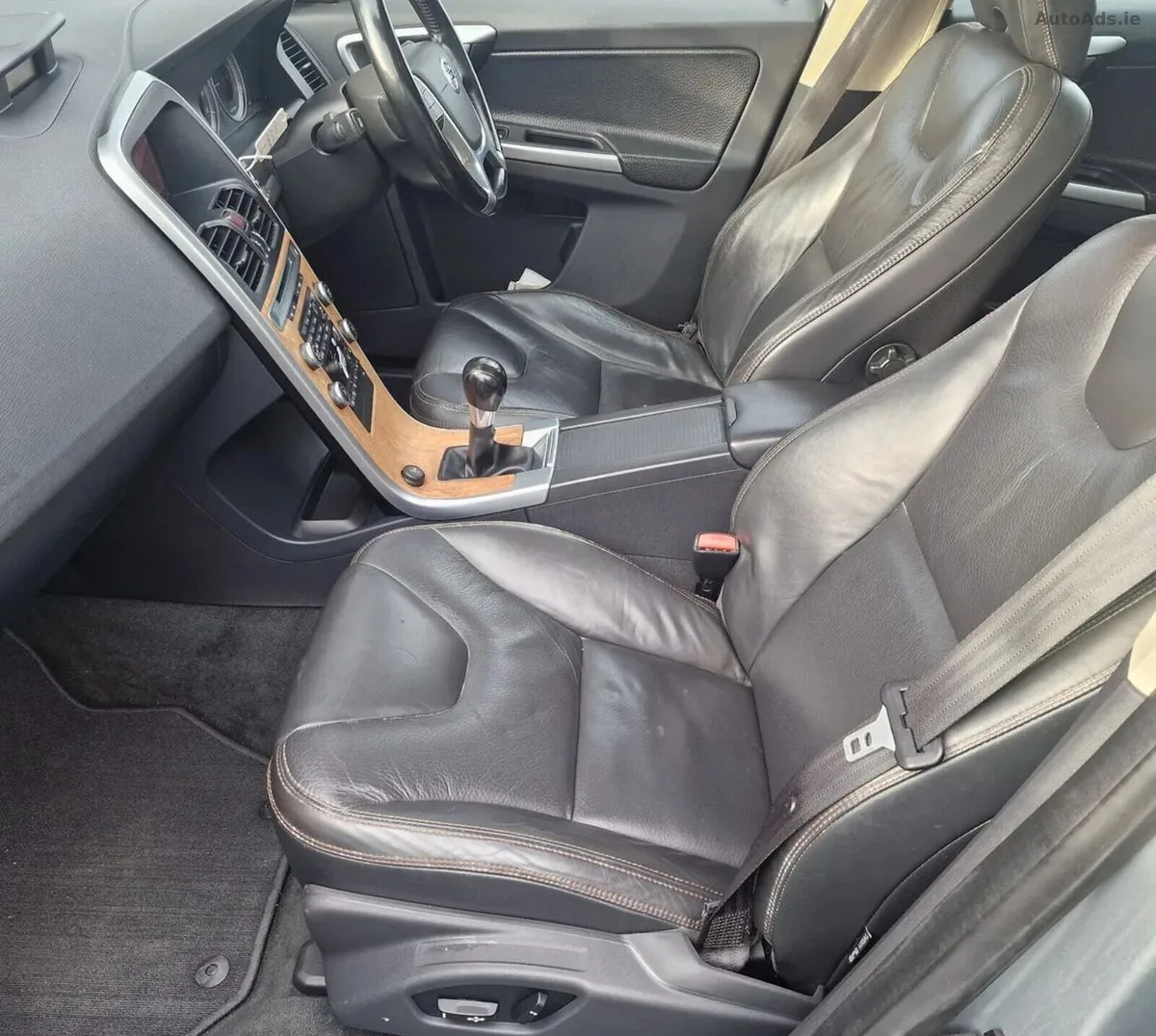 2010 Volvo XC60 – photo 11