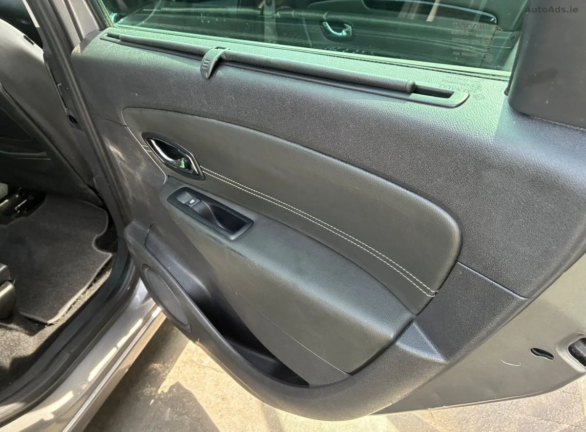2015 Renault Grand Scenic – photo 17