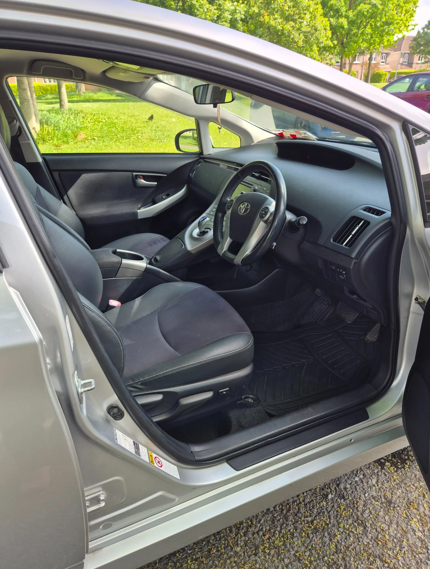 2012 Toyota Prius – photo 10