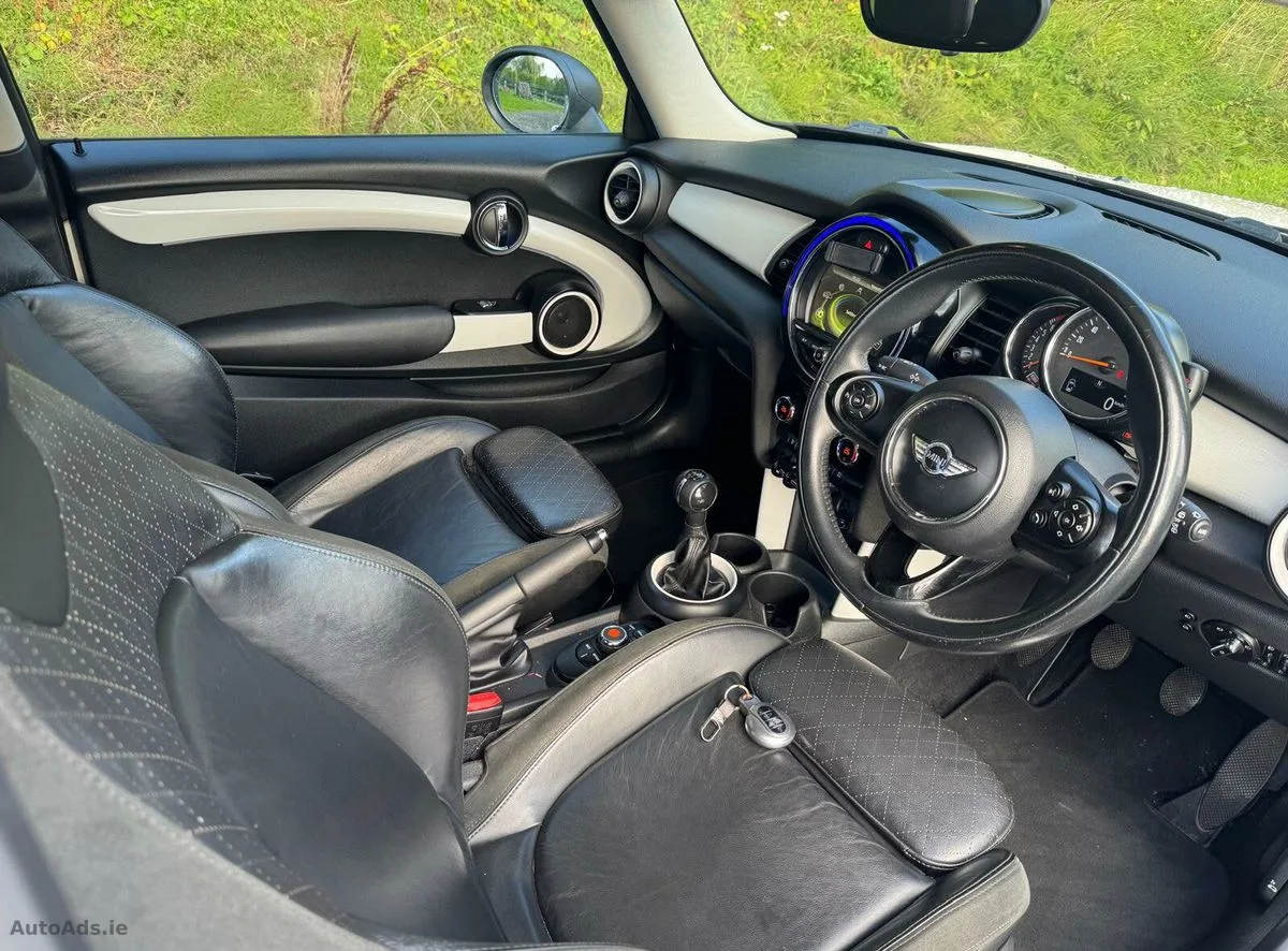 2015 Mini One – photo 8