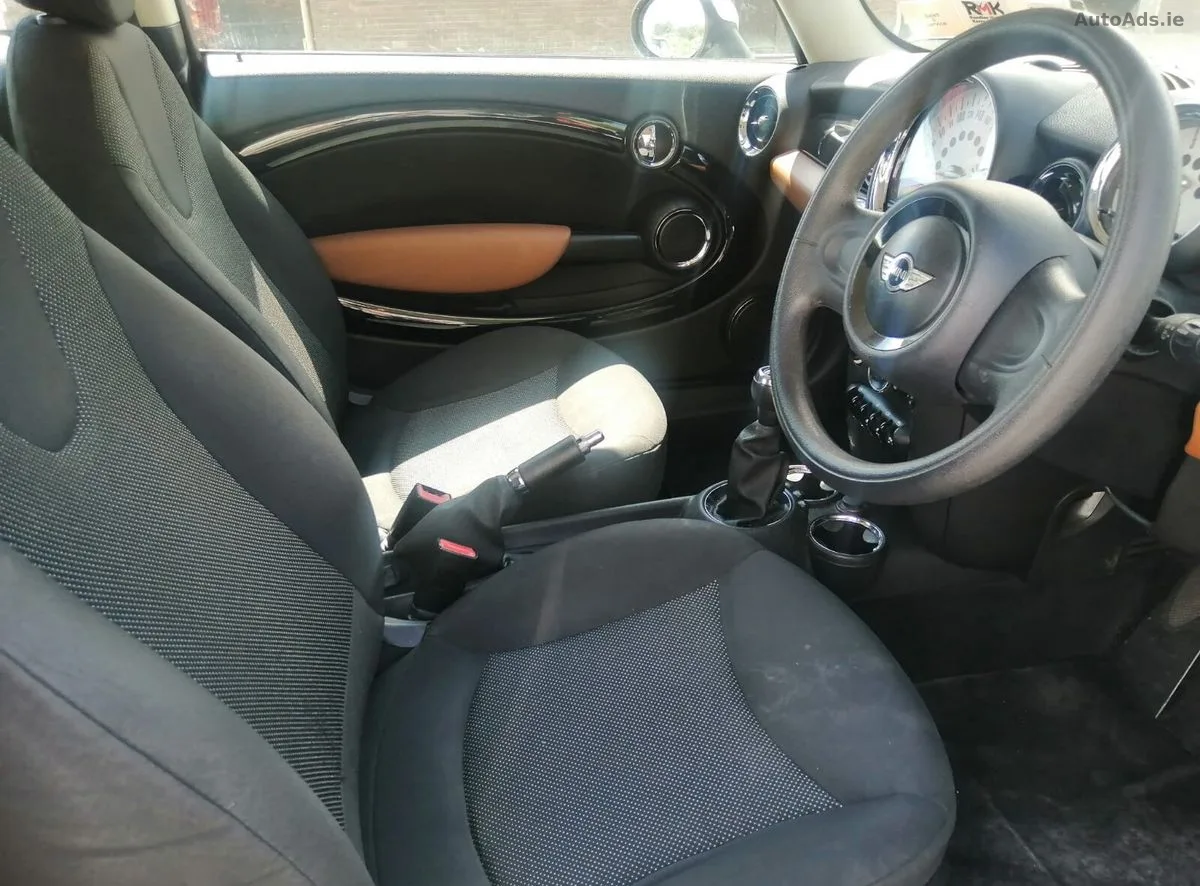 2012 Mini One – photo 9