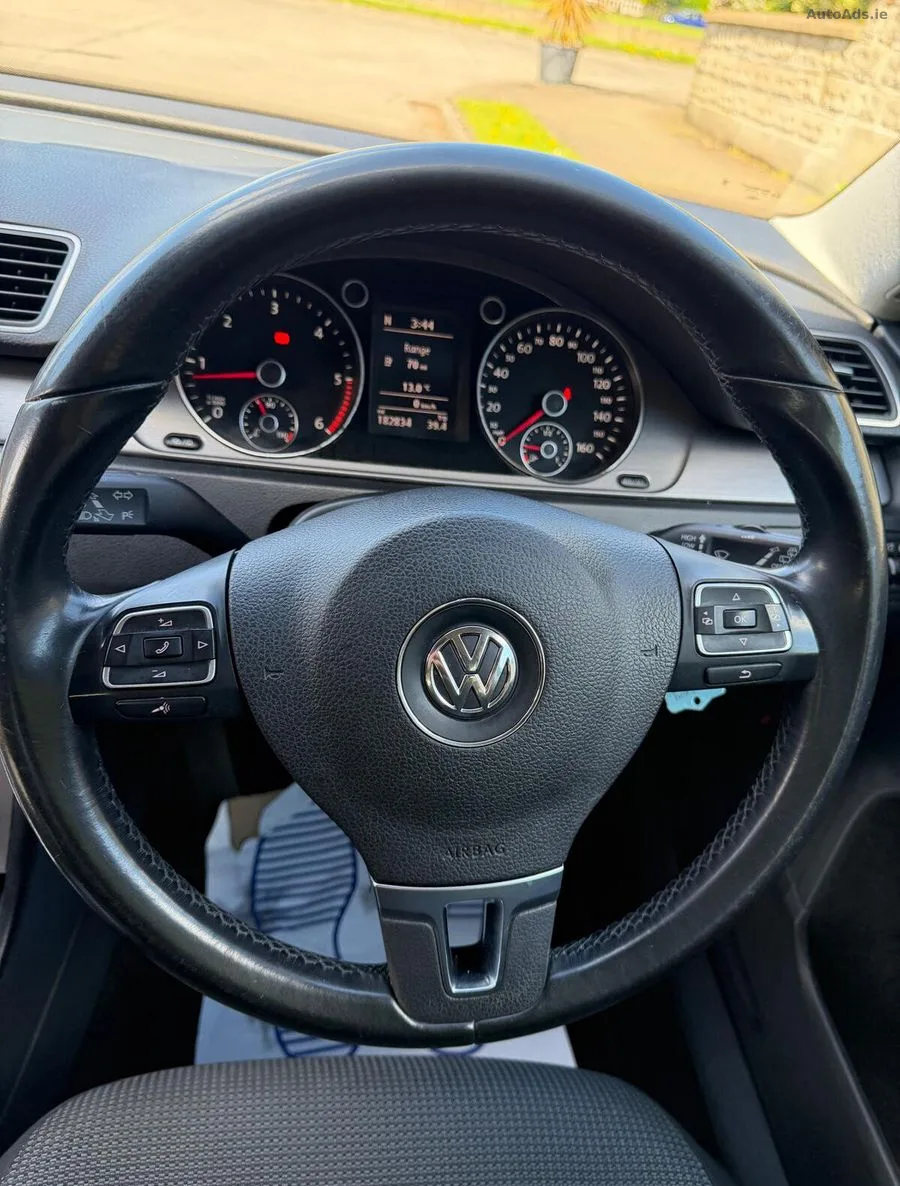 2014 Volkswagen Passat – photo 8