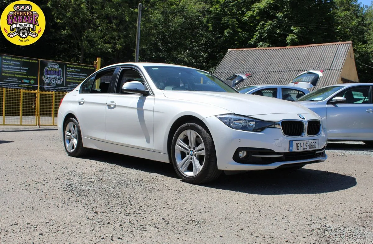 2016 BMW 3-Series – photo 2