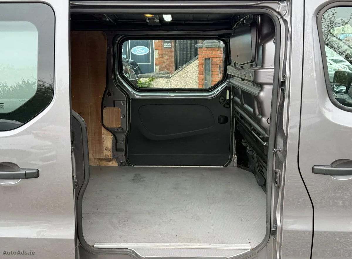 2021 Renault Trafic – photo 19