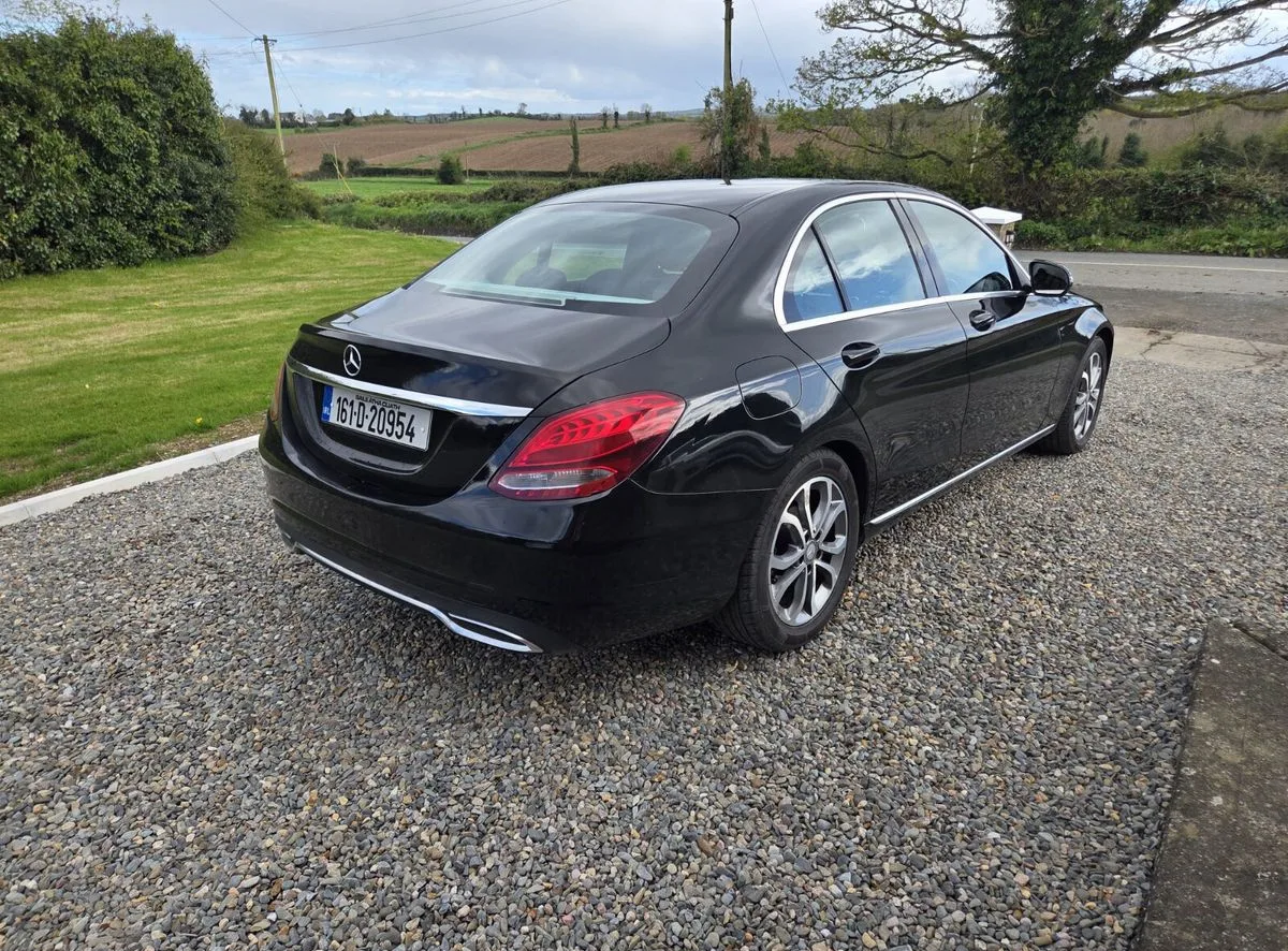 2016 Mercedes-Benz C-Class – photo 3