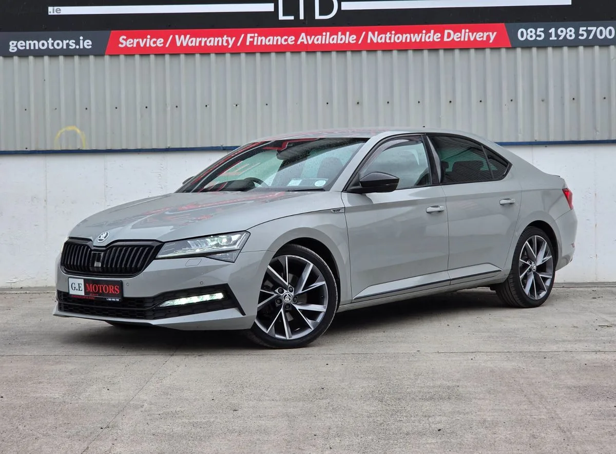 2022 Skoda Superb – photo 16