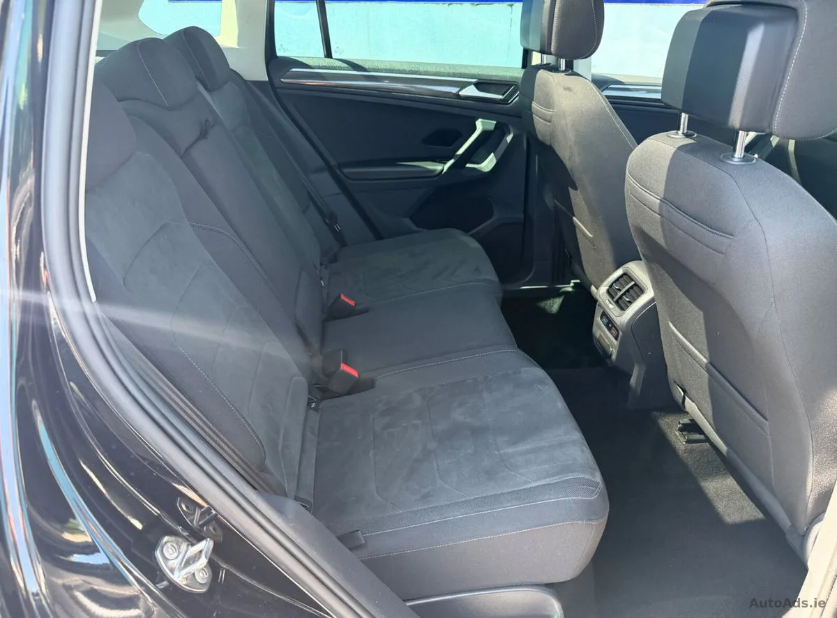 2021 Volkswagen Tiguan – photo 15
