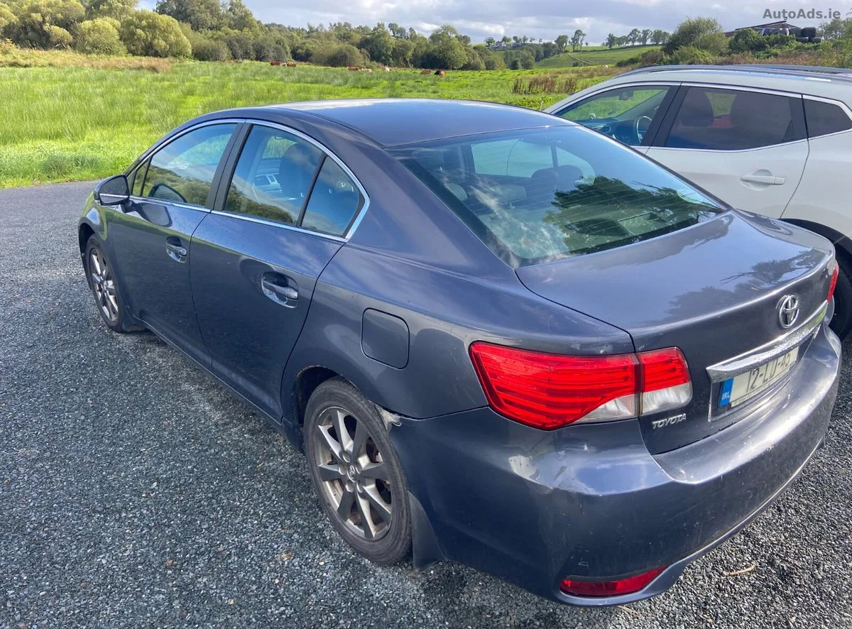2012 Toyota Avensis – photo 4