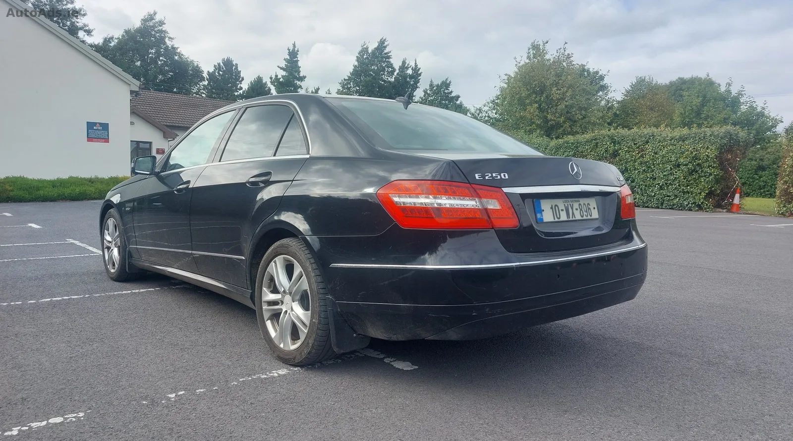 2010 Mercedes-Benz E-Class – photo 5