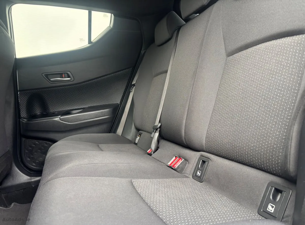 2019 Toyota C-HR – photo 16