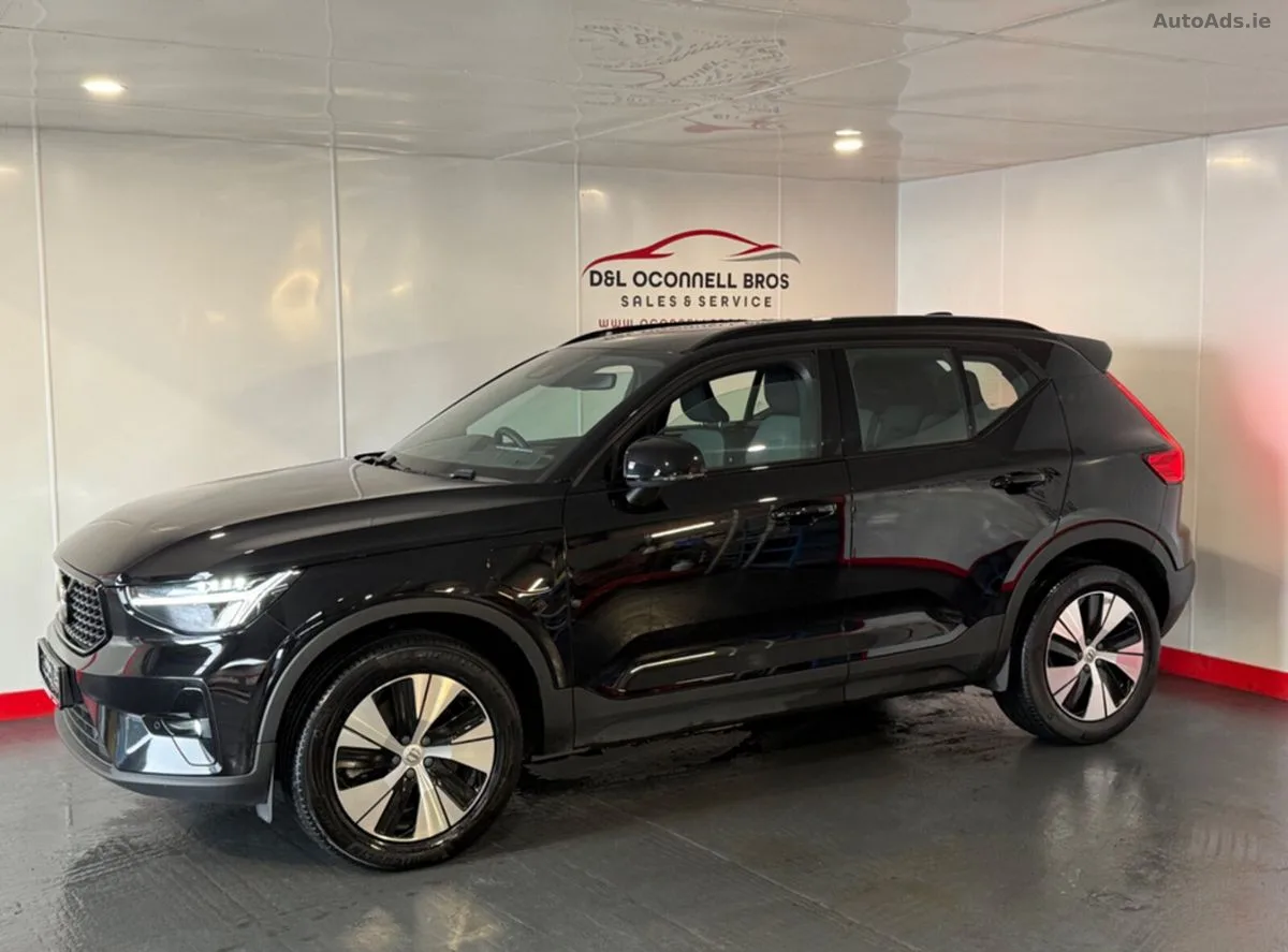 2023 Volvo XC40 – photo 16