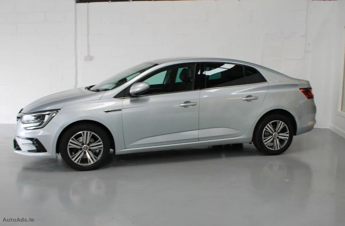 2021 Renault Megane – photo 4