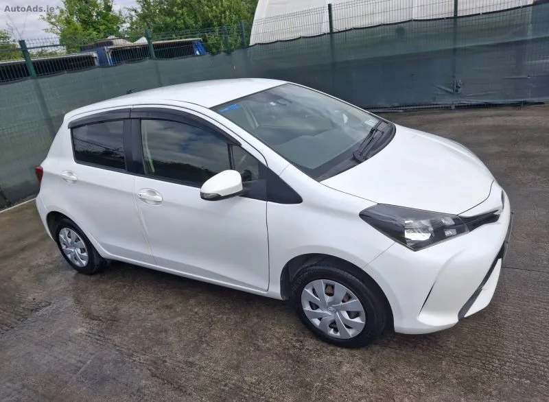 2016 Toyota Vitz
