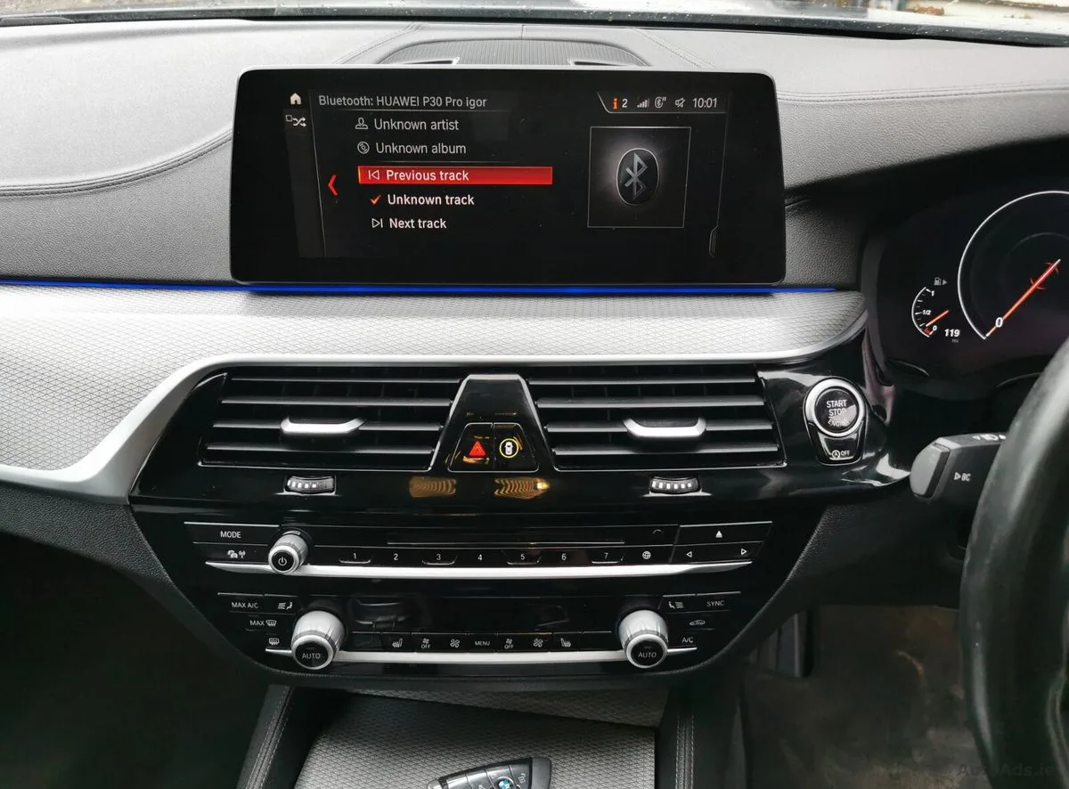 2019 BMW 5-Series – photo 19