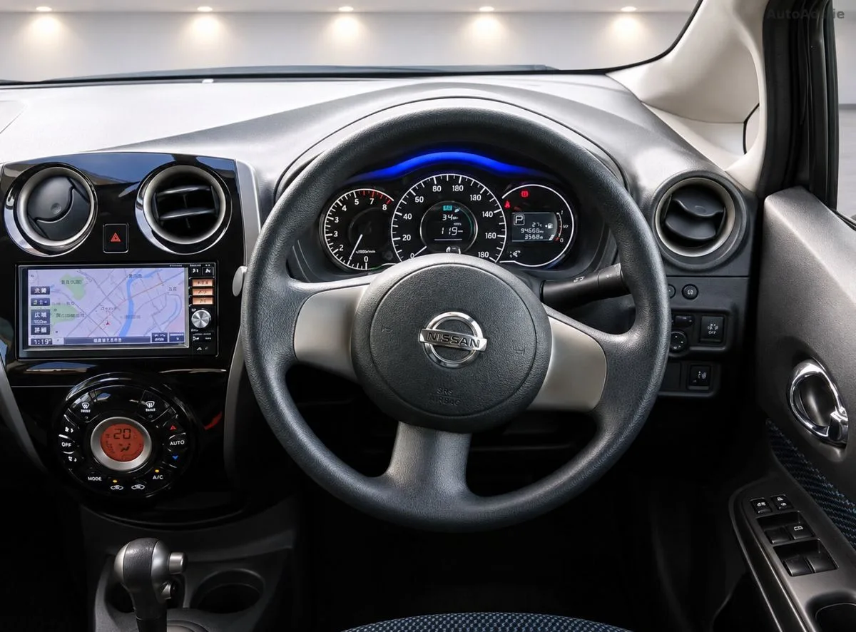 2013 Nissan Note – photo 16