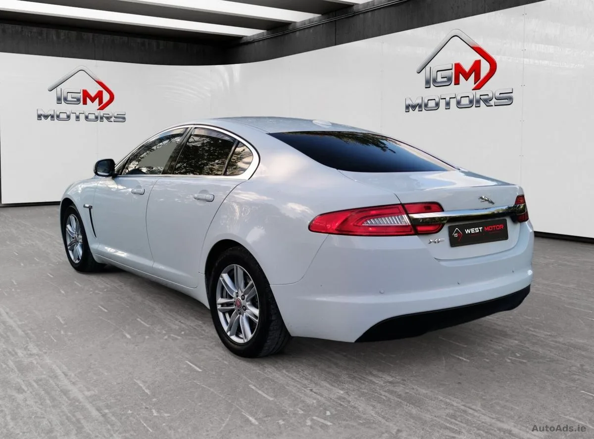 2011 Jaguar XF – photo 6