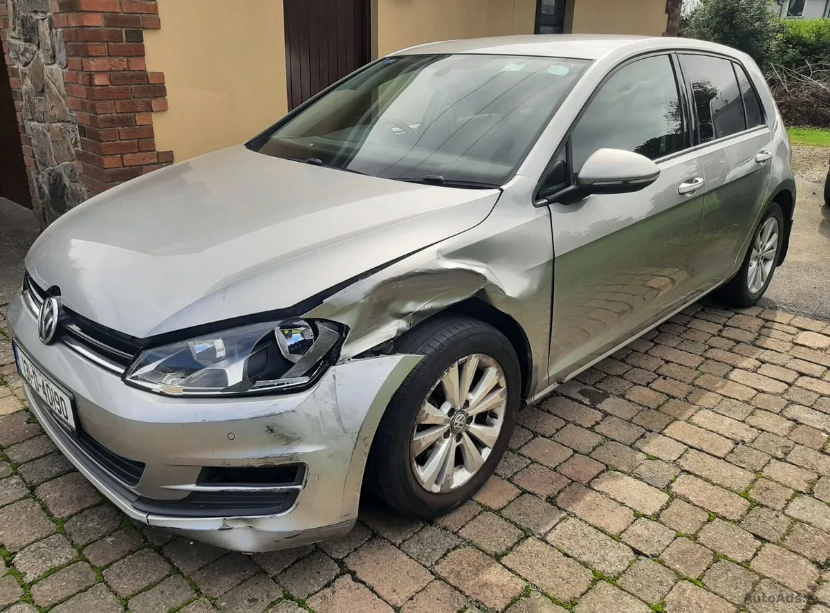 VW GOLF 1.4 TSI PETROL 2014 6 SPEED MANUAL – photo 9