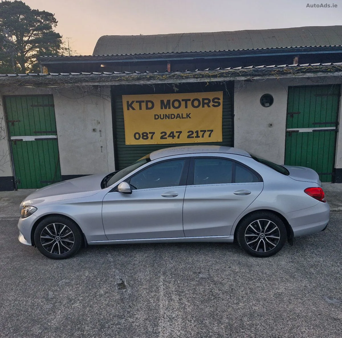 2019 Mercedes-Benz C-Class – photo 2