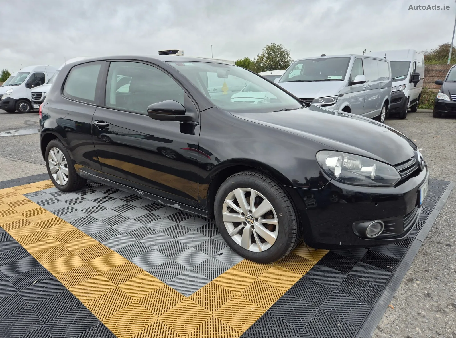 2013 Volkswagen Golf Van