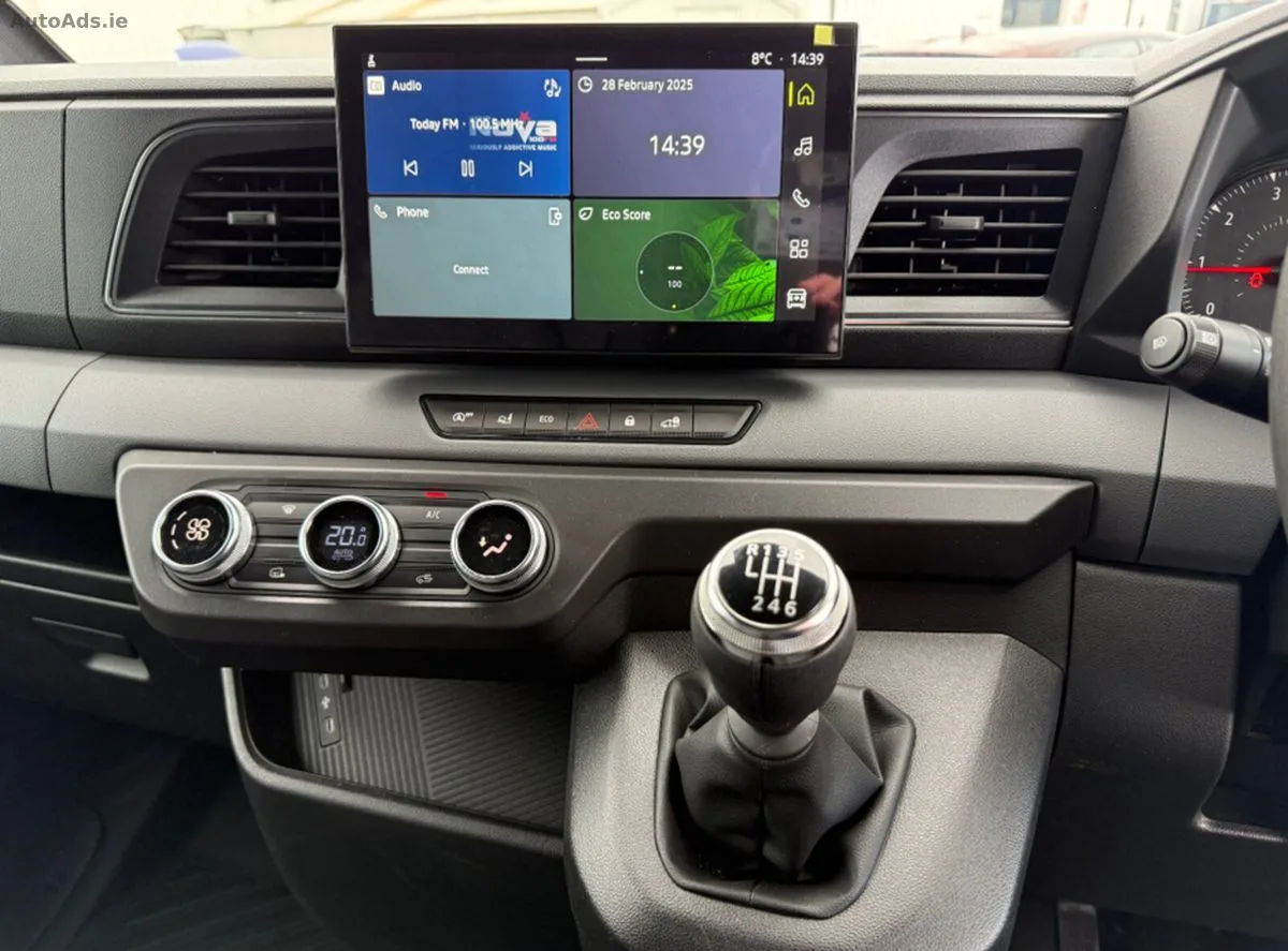 2026 Nissan Interstar – photo 16