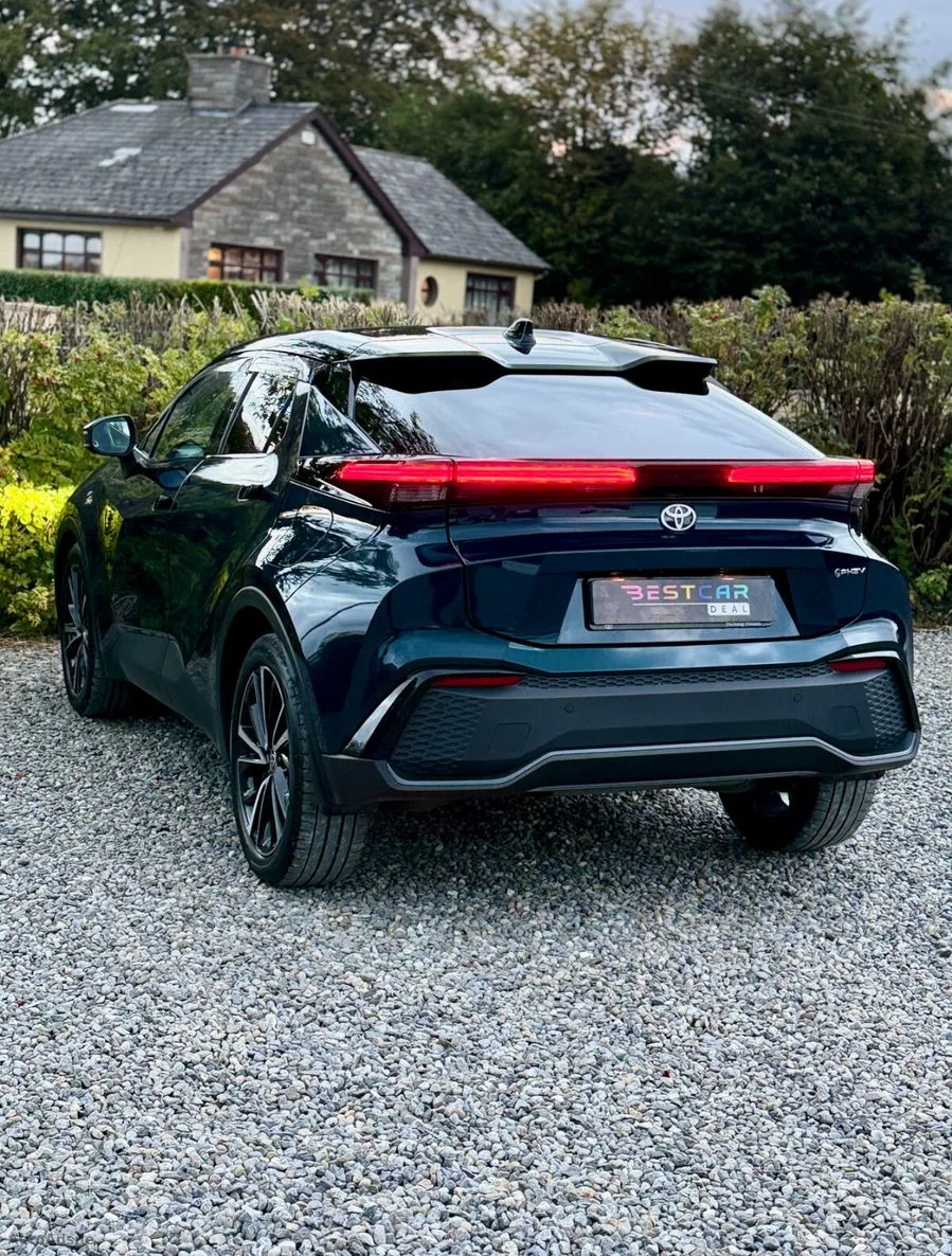 2025 Toyota C-HR – photo 7