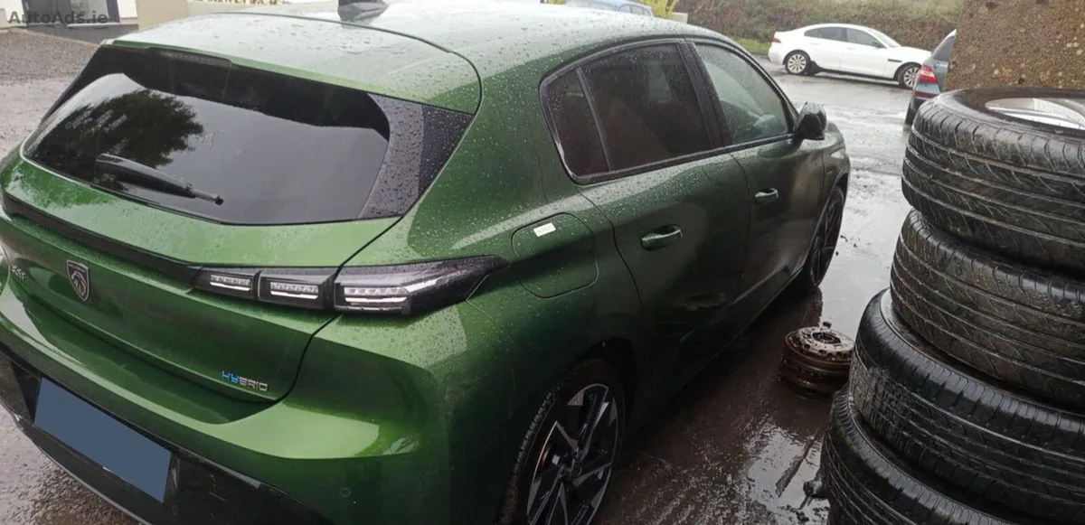 2022 PEUGEOT 308 ALLURE 1.6 HYBRID FOR BREAKING!