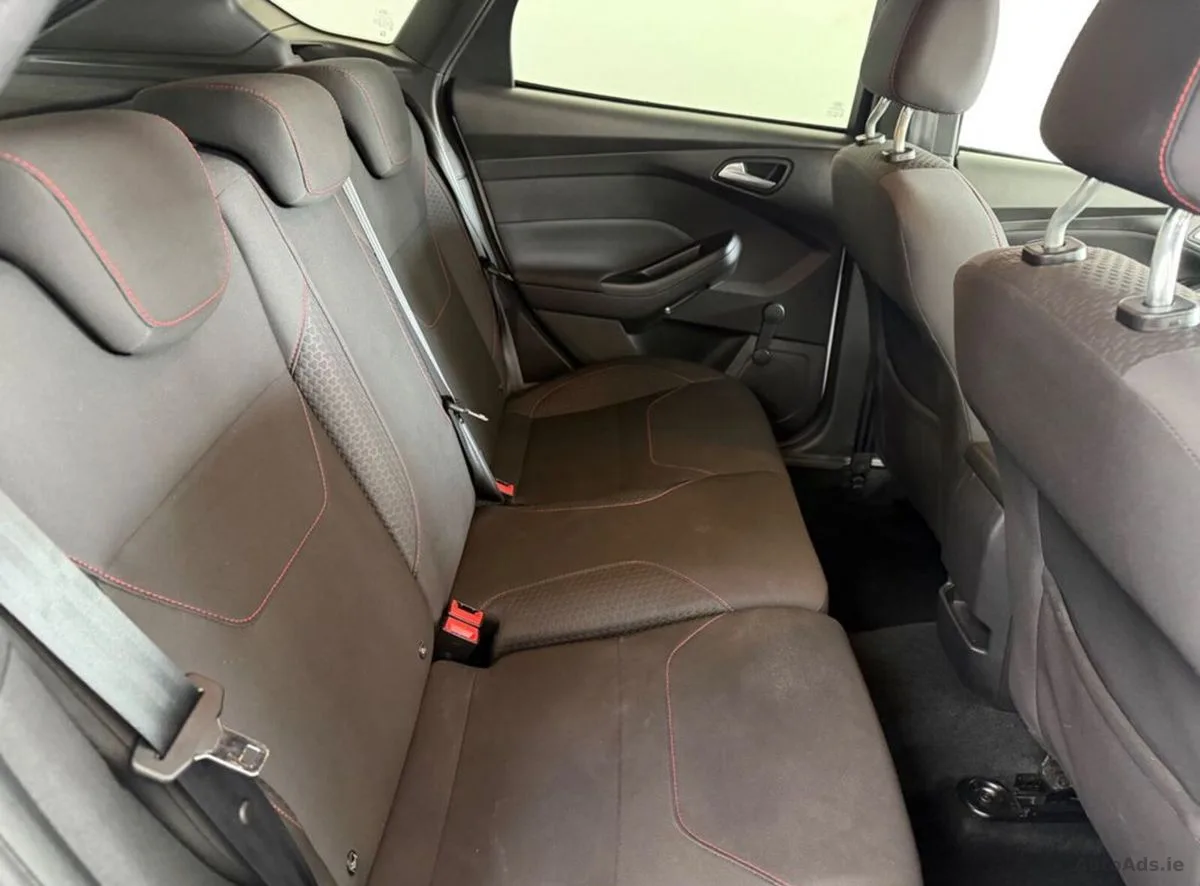 2018 Ford Focus – photo 9