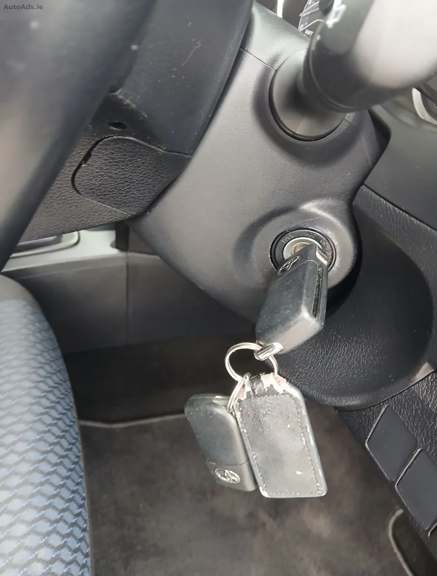 2014 Toyota Auris – photo 19