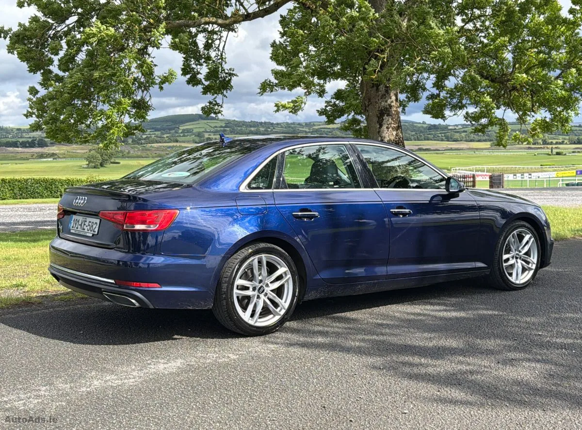 2019 Audi A4 – photo 4