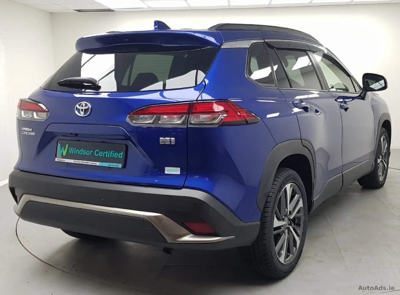 2023 Toyota Corolla Cross – photo 2