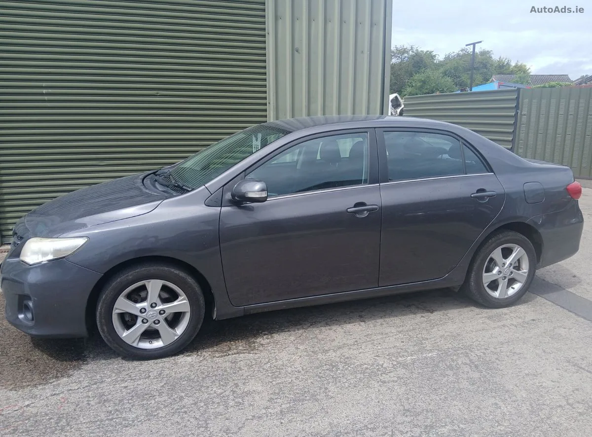 2012 Toyota Corolla – photo 1