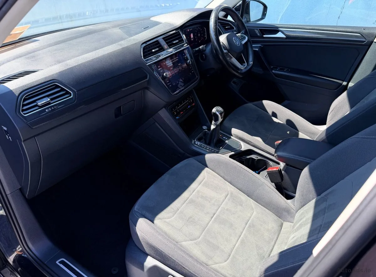 2021 Volkswagen Tiguan – photo 4