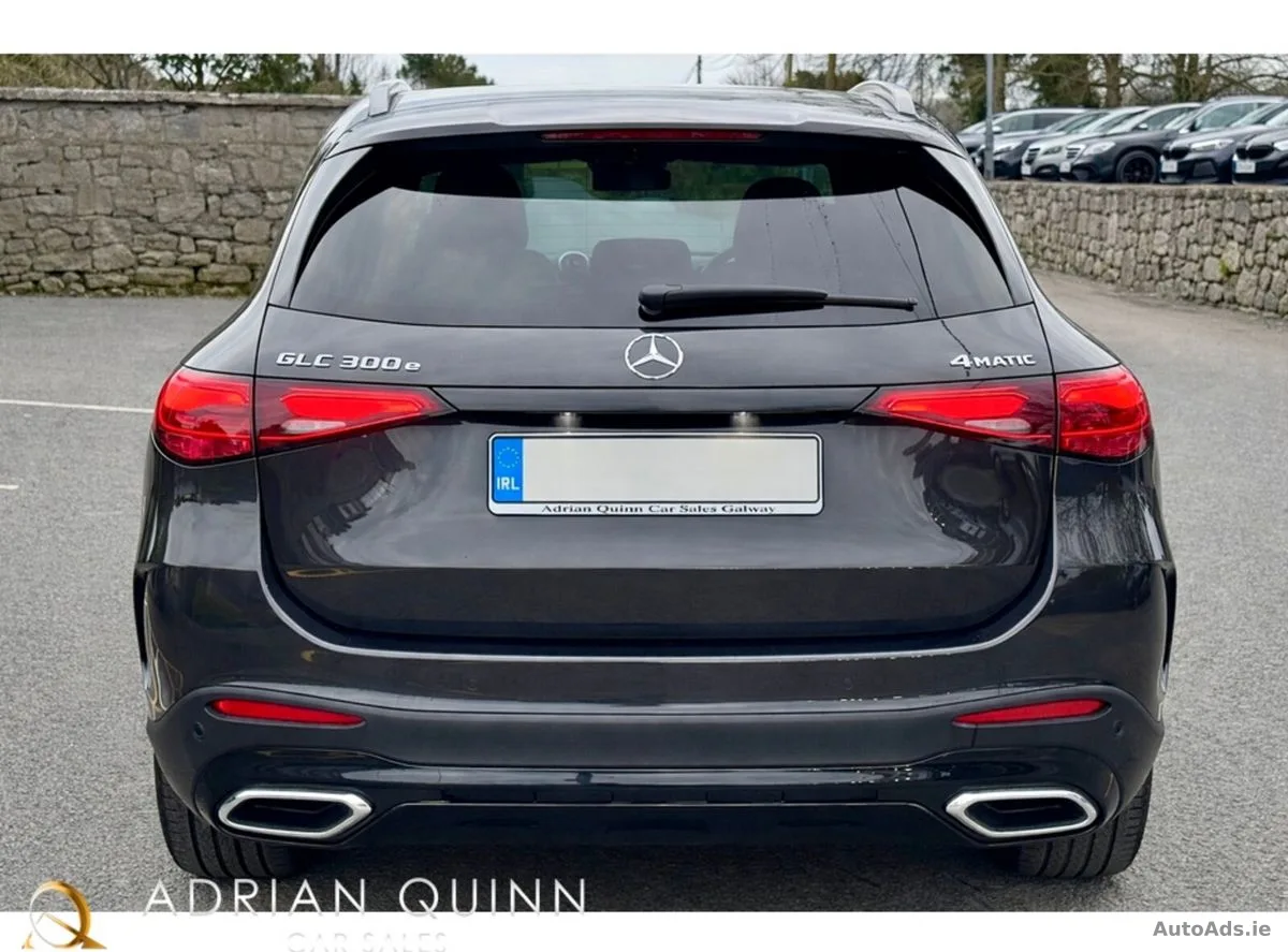 2026 Mercedes-Benz GLC – photo 7