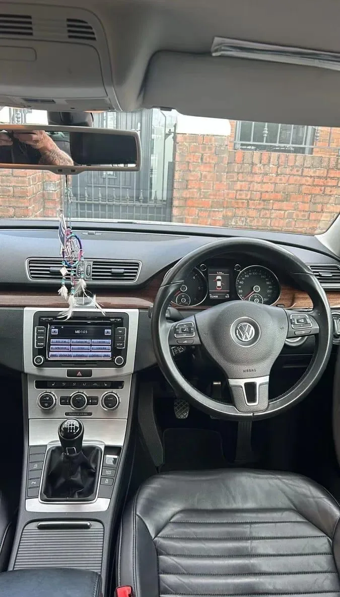 2014 Volkswagen Passat – photo 1