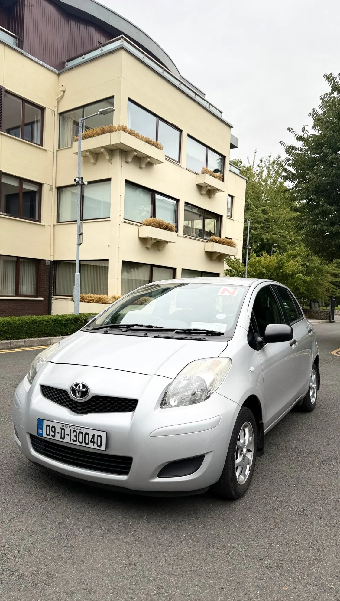 2009 Toyota Yaris – photo 2