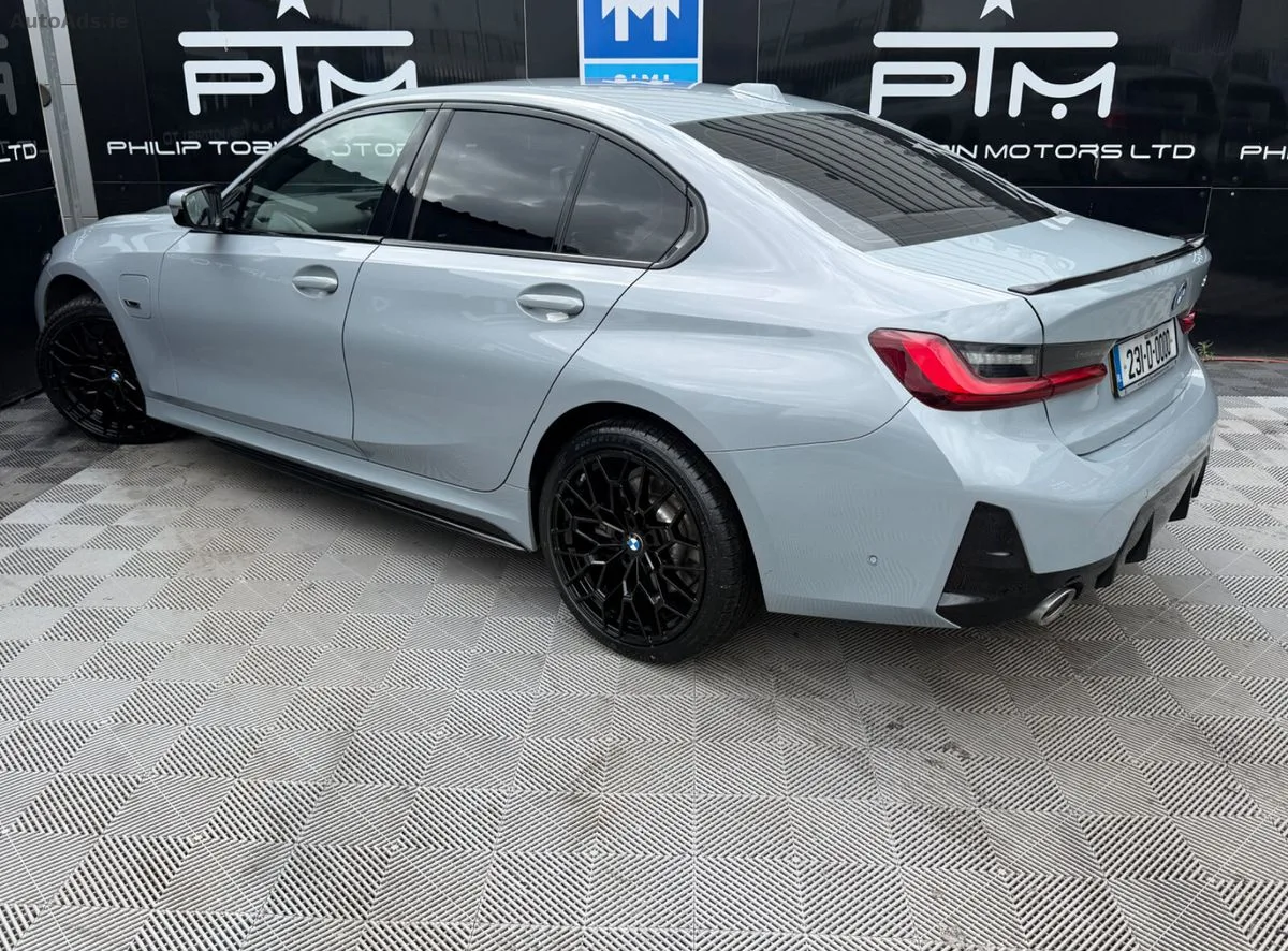 2023 BMW 3-Series – photo 7