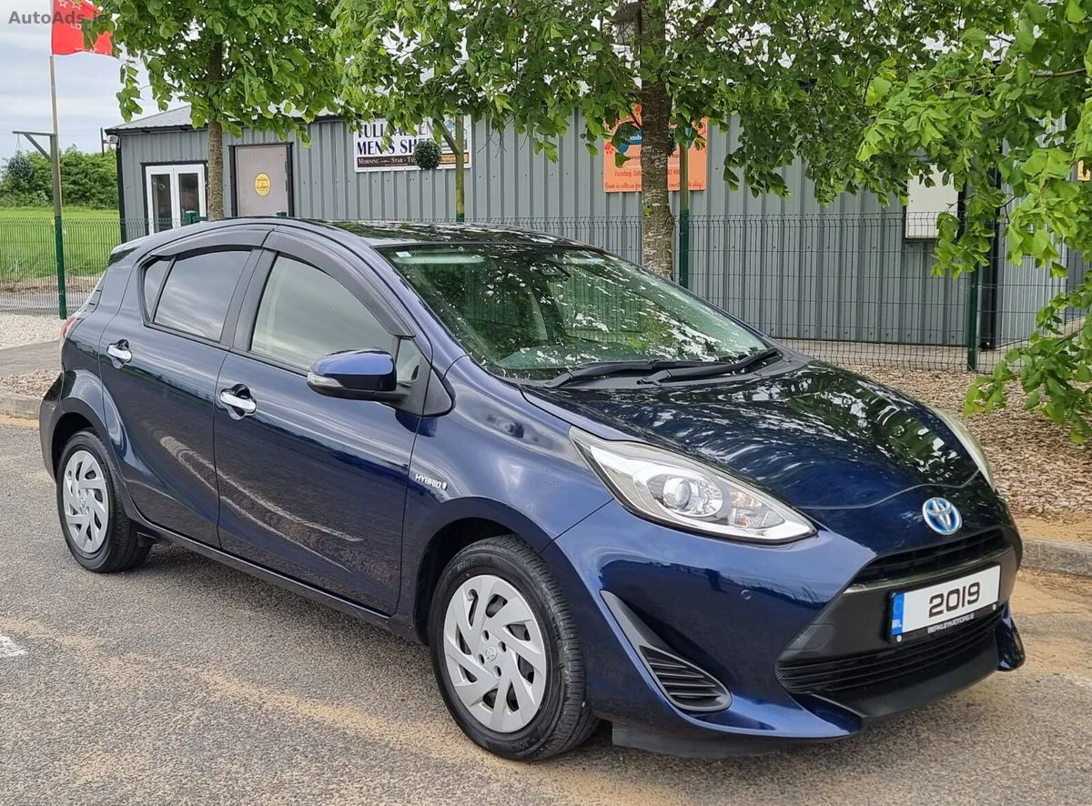 2019 Toyota Aqua – photo 8