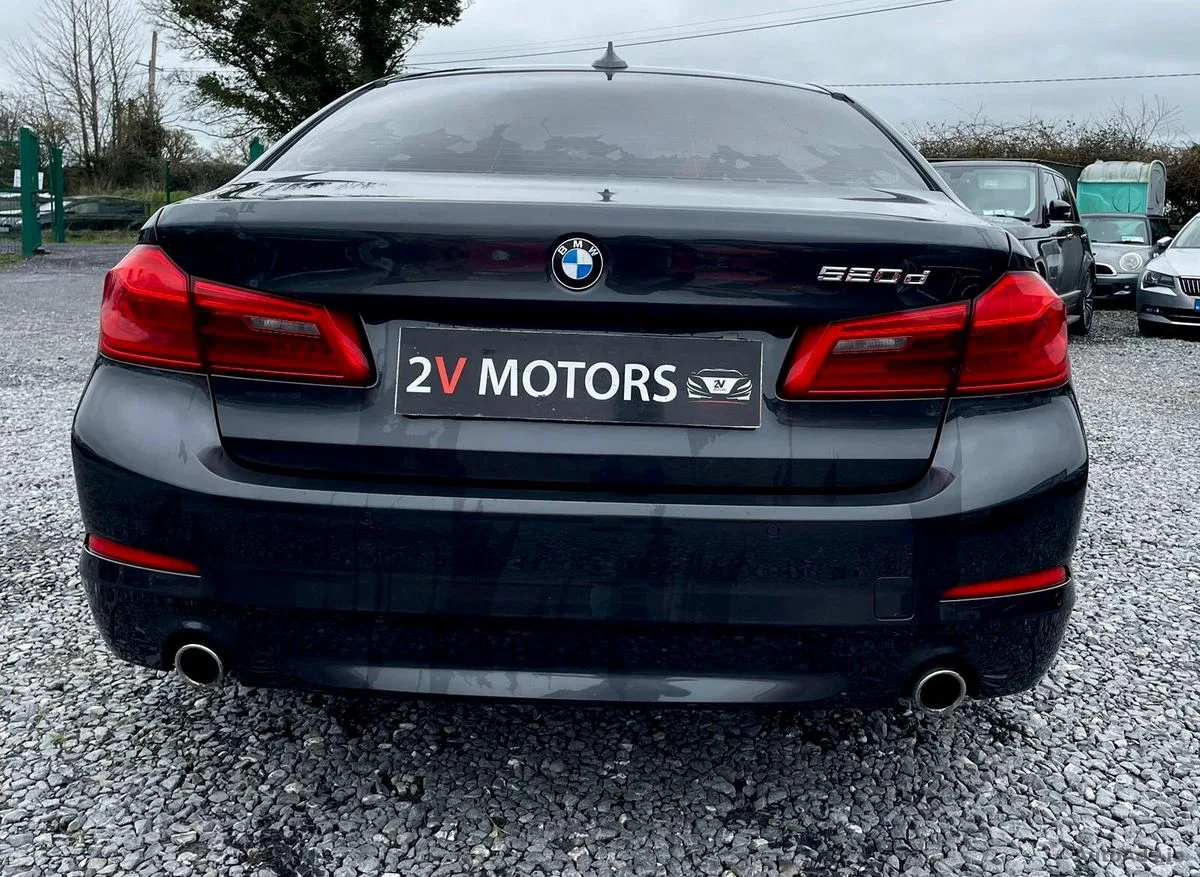 2019 BMW 5-Series – photo 5
