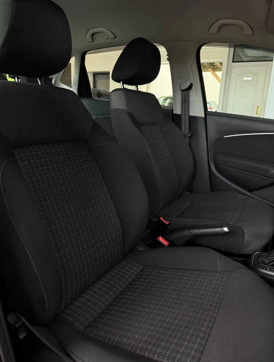 2015 Volkswagen Polo – photo 9