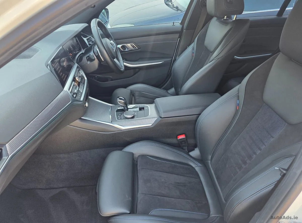 2021 BMW 3-Series – photo 19