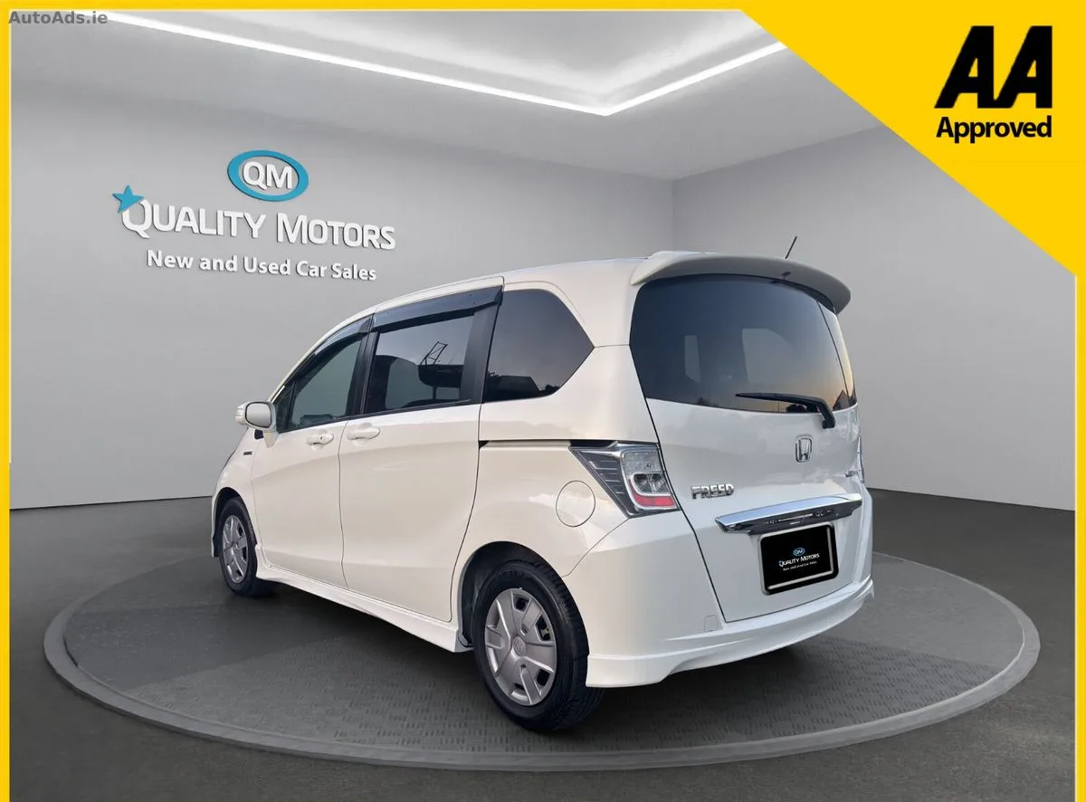 2013 Honda Freed – photo 5