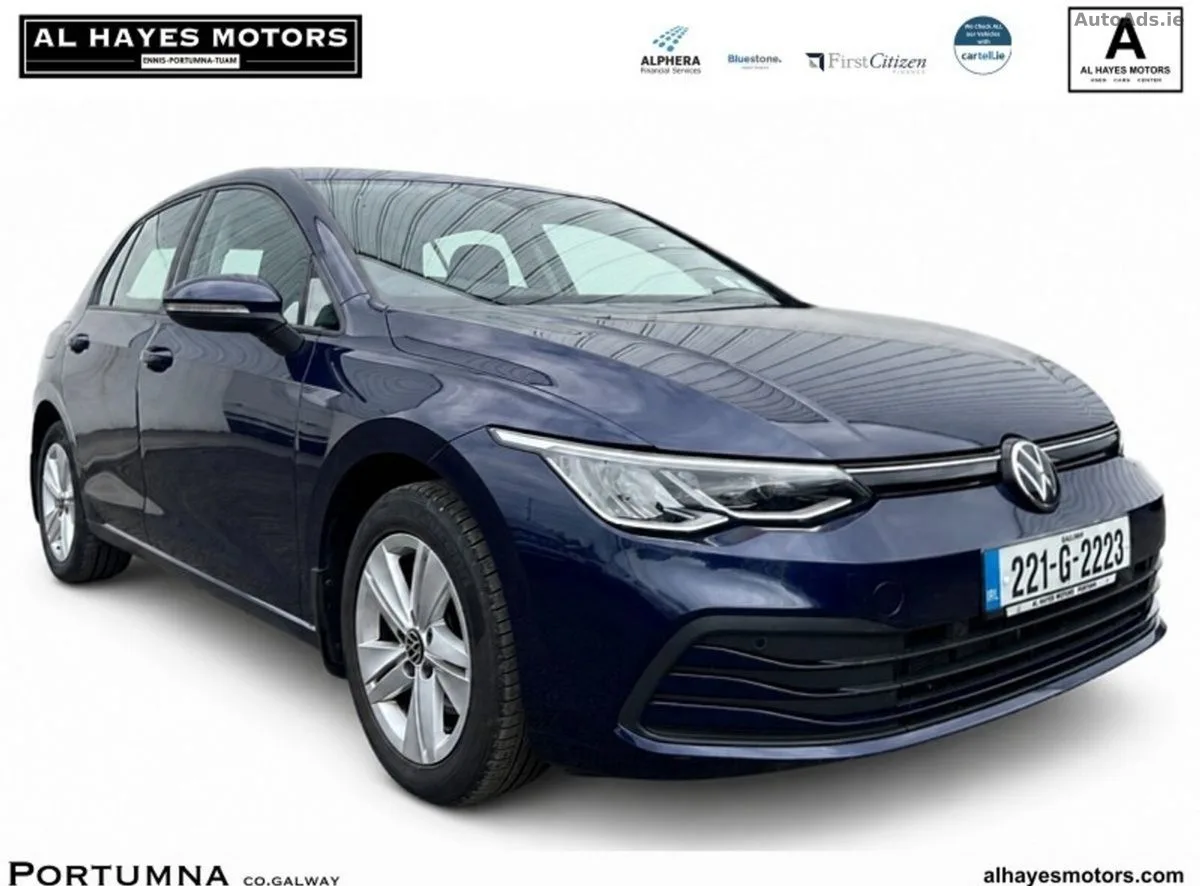 2022 Volkswagen Golf – photo 1
