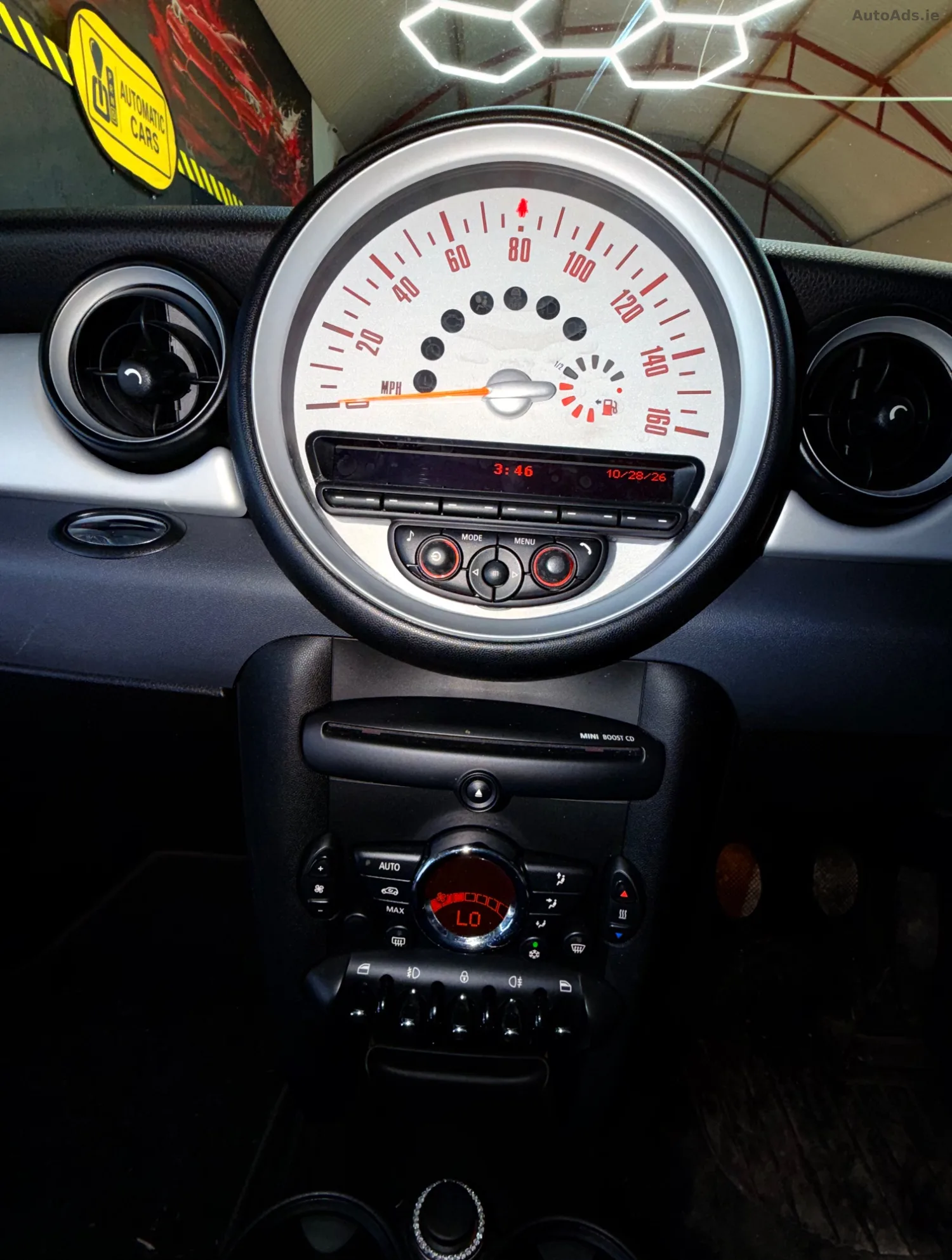 2011 MINI One – photo 9