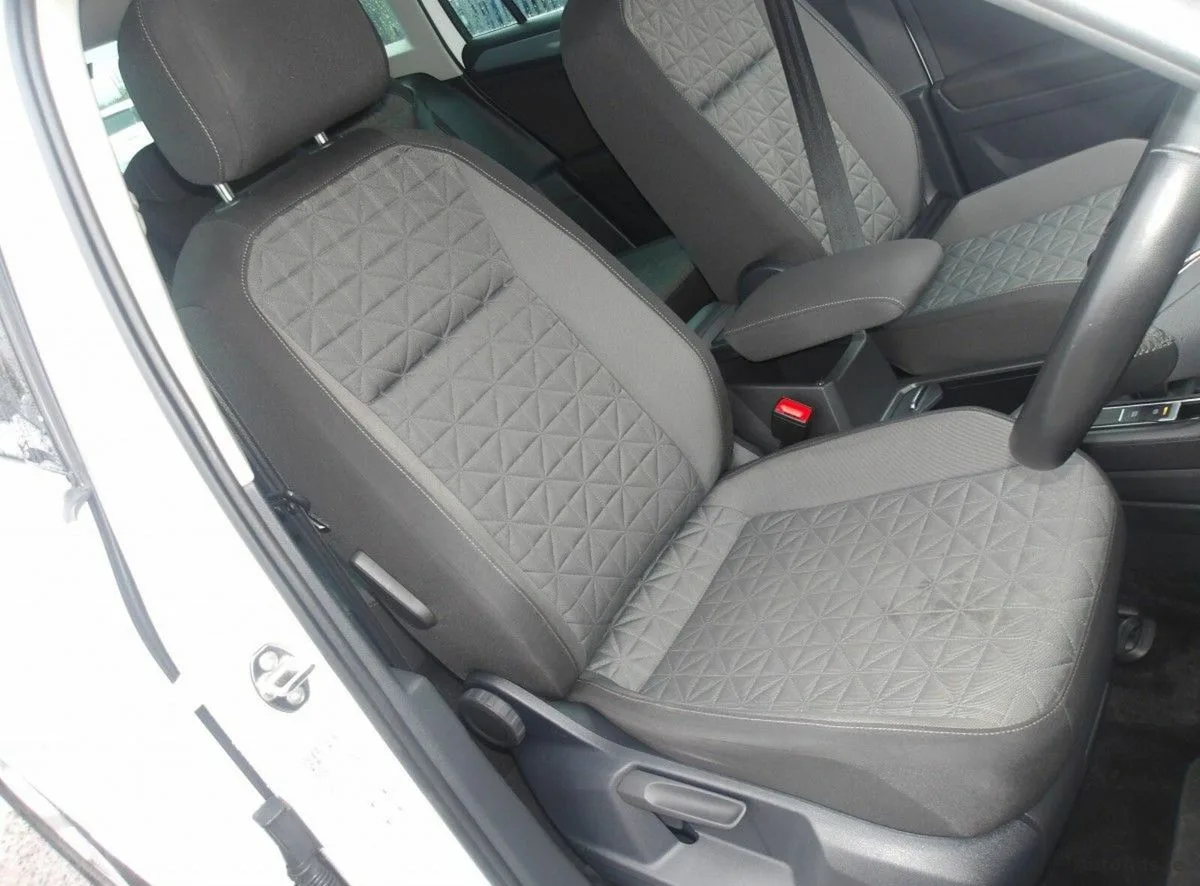 2022 Volkswagen Tiguan – photo 18