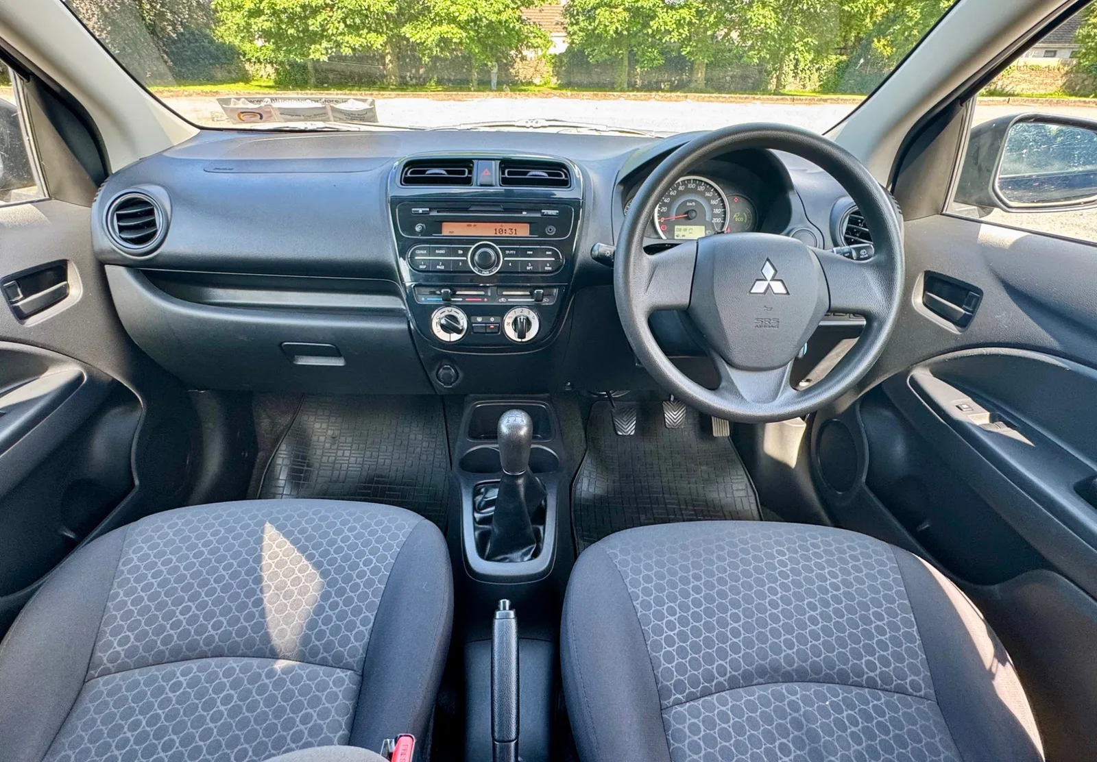 2015 Mitsubishi Space Star – photo 7