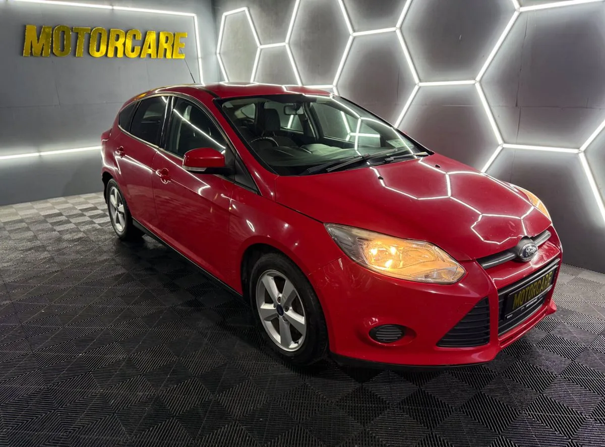 2011 Ford Focus – photo 4