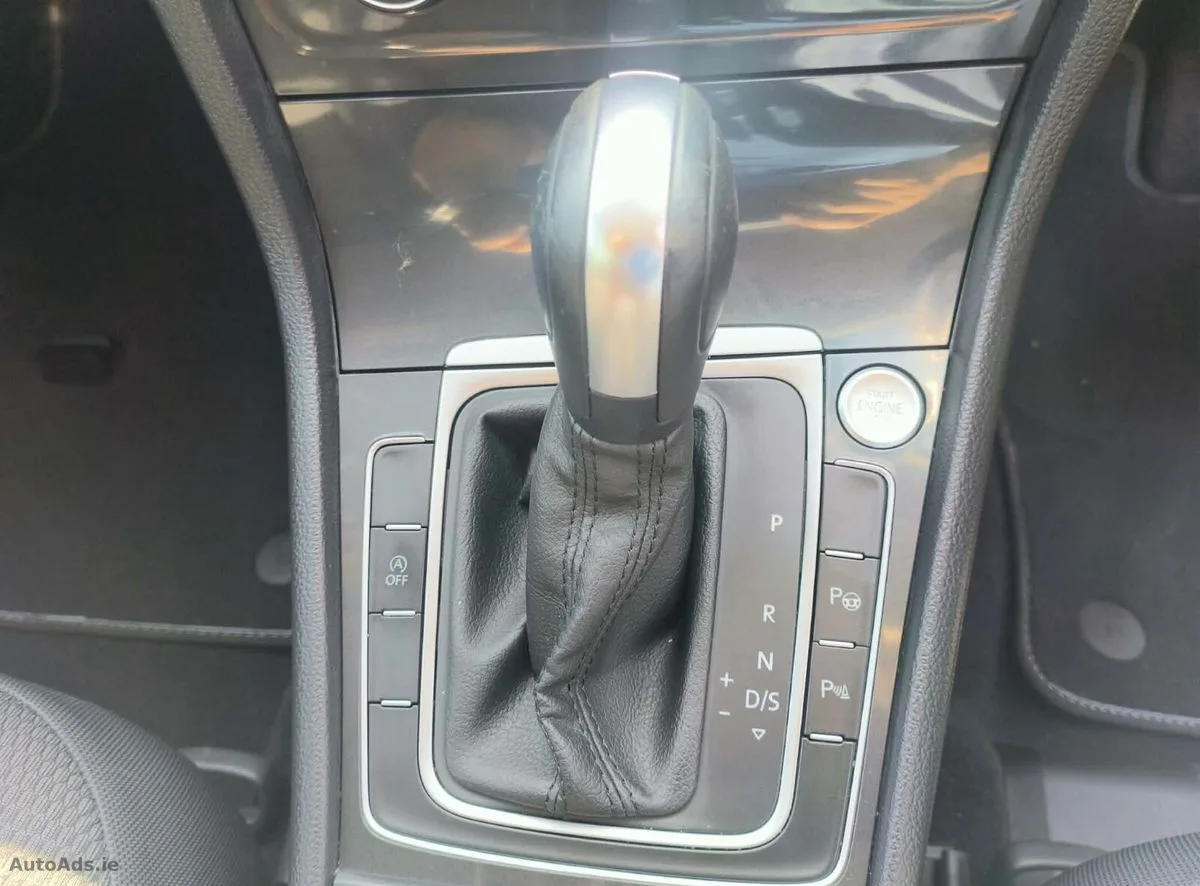 2020 Volkswagen Golf – photo 13