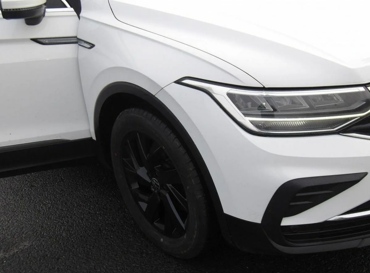 2022 Volkswagen Tiguan – photo 12